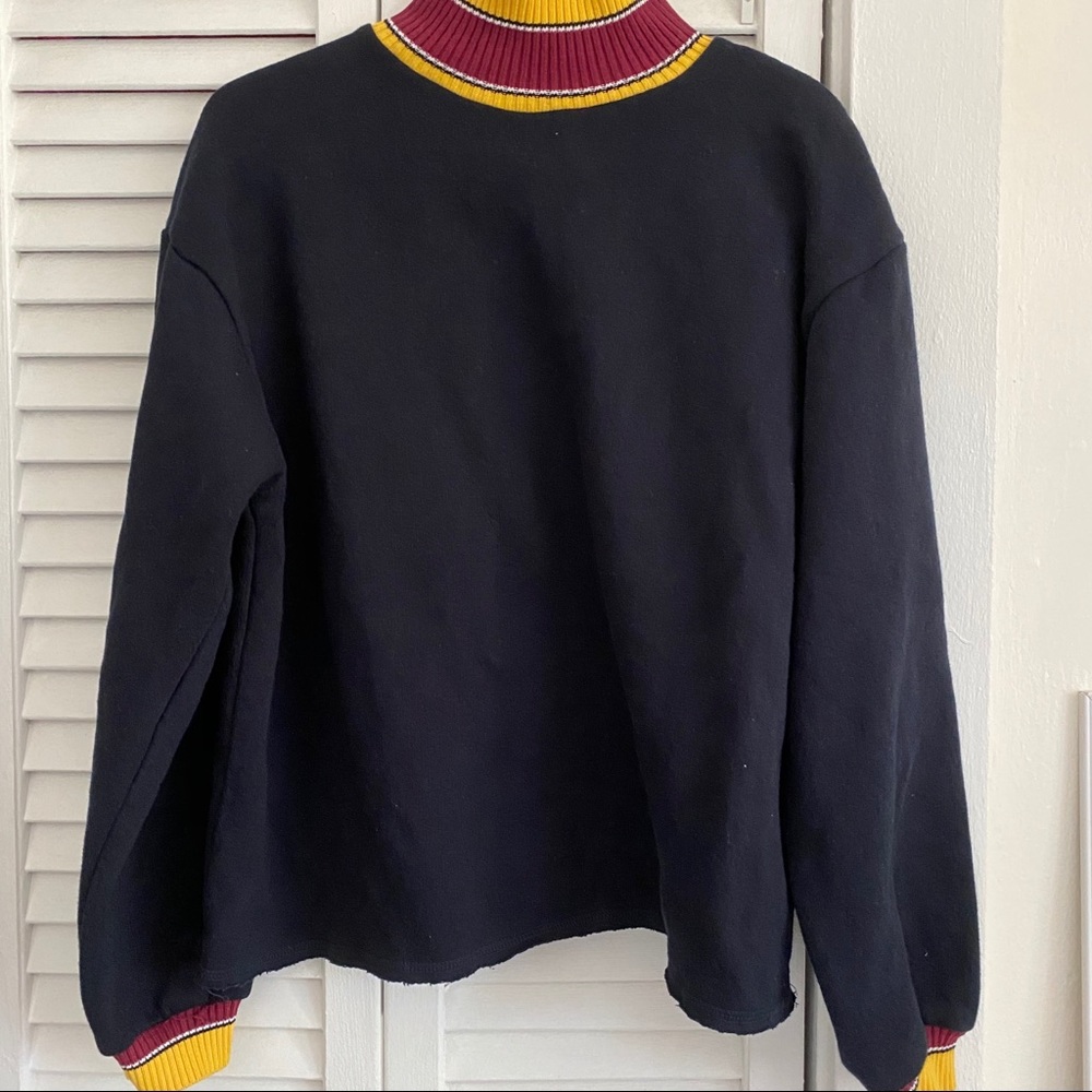 Zara sweatshirt